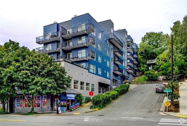 Building Photo - 701 Galer St
