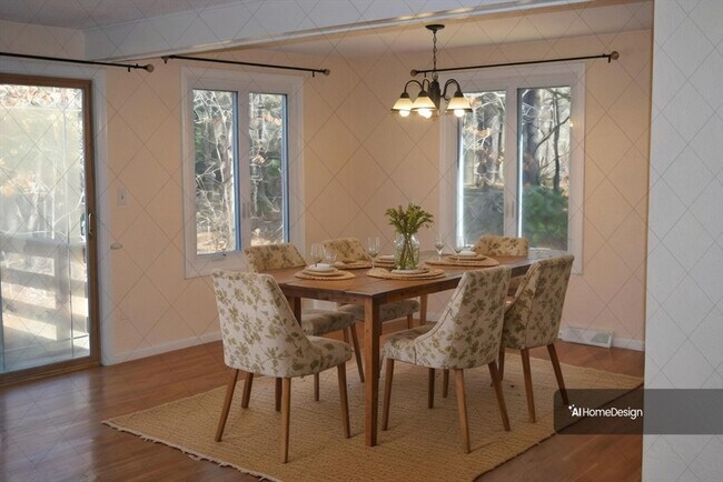 Foto del edificio - 11 Hilltop Ln