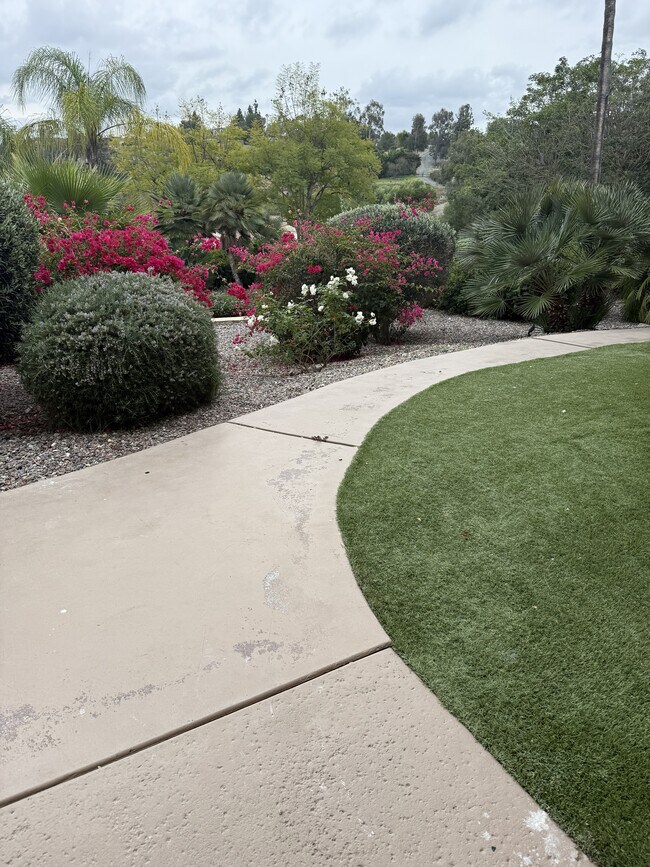 Foto del edificio - 13114 Polvera Ave