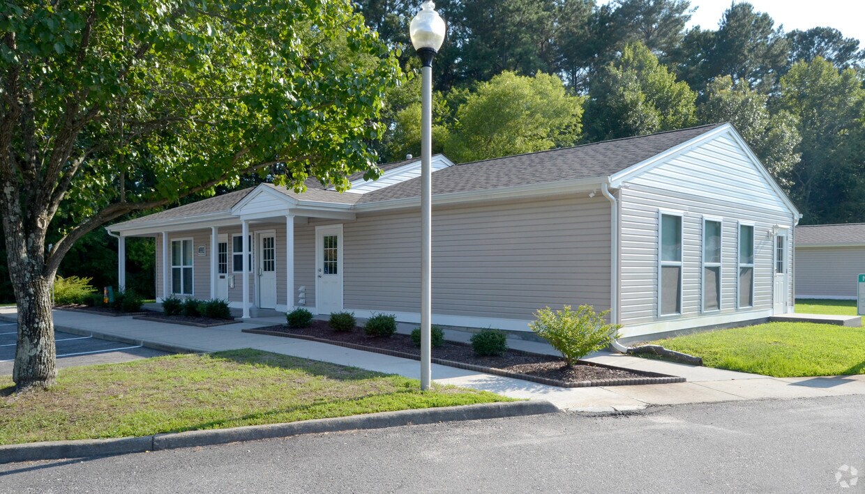 Foto principal - Cricket Hill Apartments