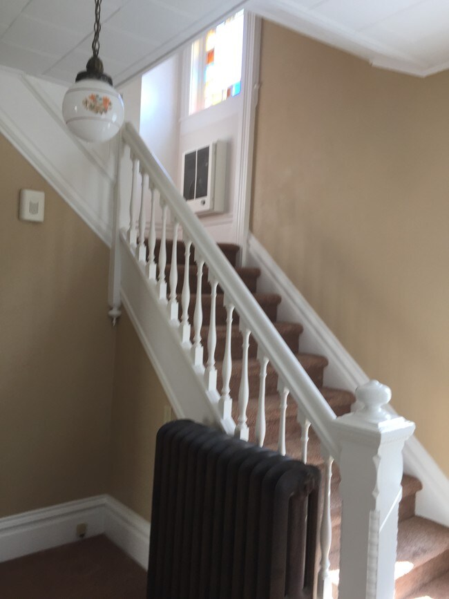 114 Redwood St, Warren, PA 16365 House Rental in Warren, PA