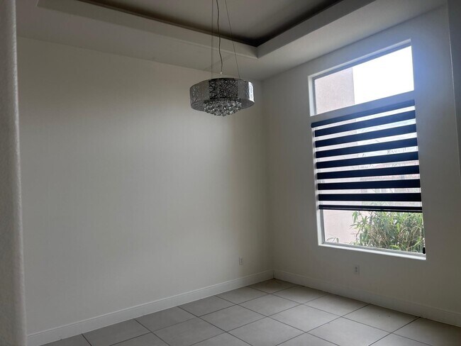 Foto del edificio - 2811 T.S Eliot Dr