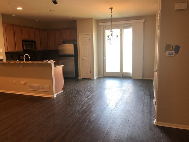 Dining/ kitchen - 4443 S Independence St