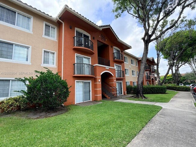 Foto del edificio - 4195 N Haverhill Rd