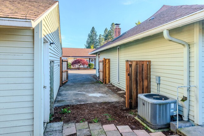 Foto del edificio - 14225 SW Rocklynn Pl