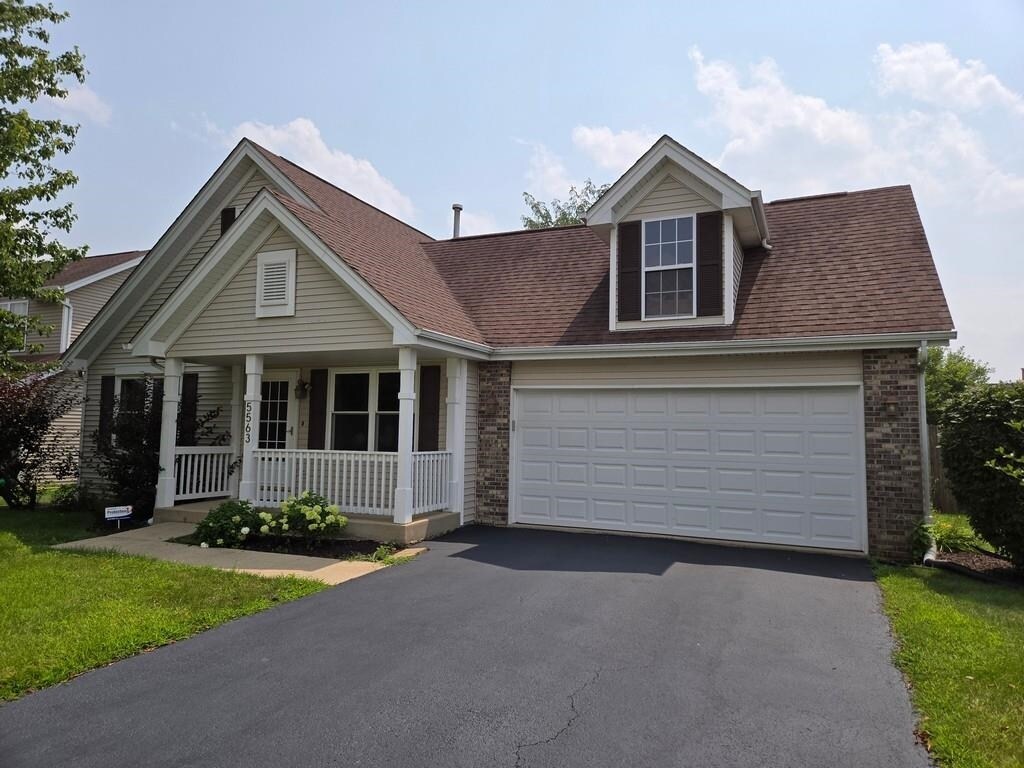 Foto principal - 5563 Stockton Dr