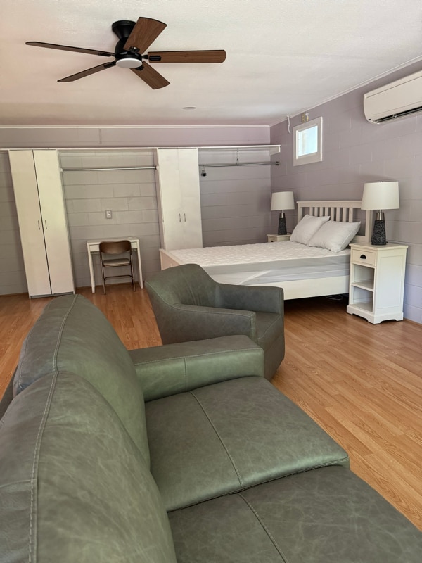 Building Photo - 1305 Green Cove Rd