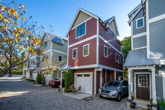 Building Photo - 1777 Johnson Ave