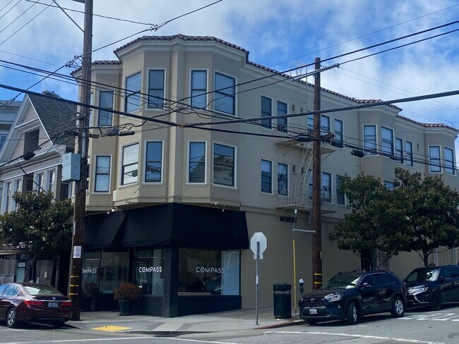 Building Photo - 250 Vicksburg St