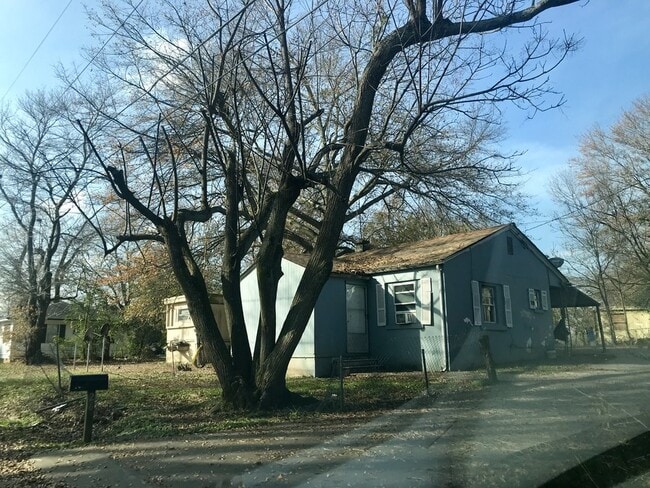 Building Photo - 26 Rider Dr