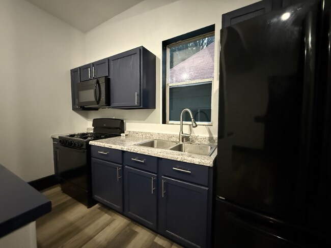 Foto del edificio - 623 S 8th St