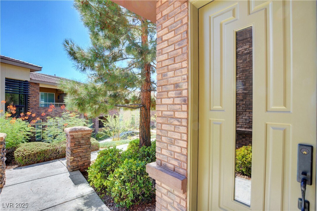 Foto del edificio - 11280 Granite Ridge Dr