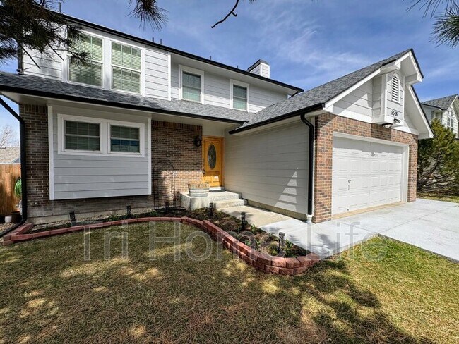 Building Photo - 5508 E Prescott Ave