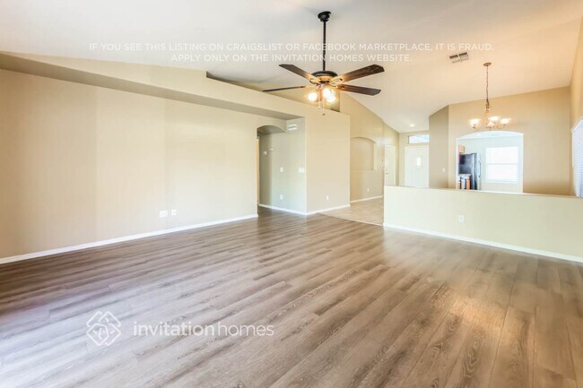 Foto del edificio - 2724 E Concho Ave