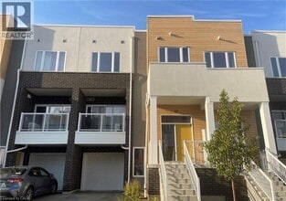 Building Photo - 17 Visionary Ave