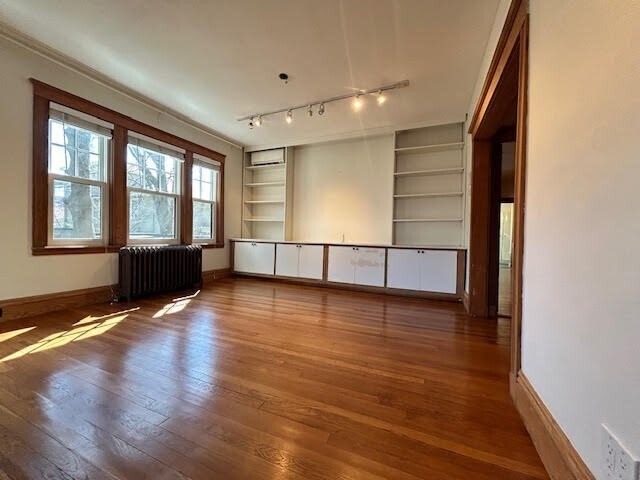 Foto del edificio - 12 Lawrence Rd