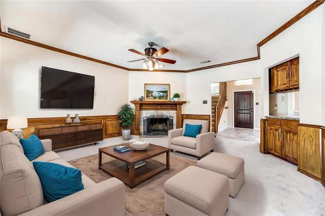 Foto del edificio - 3321 Hazlewood Ct