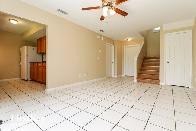Building Photo - 17395 Dumont Dr