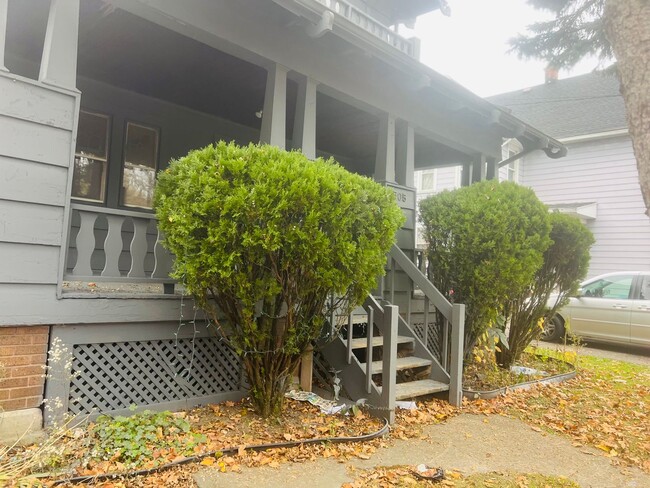Building Photo - THIS IS THE PLACE TO CALL HOME. YOU WILL F...