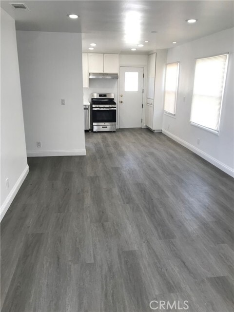 Building Photo - 6511 W 87th Pl