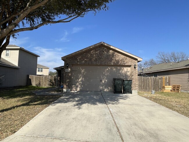 Building Photo - 6130 Luckey Run