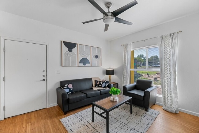 Interior Photo - Green Spring Apartments