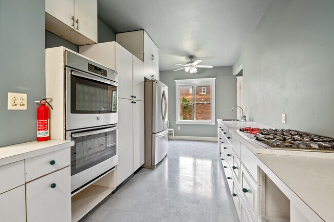 Foto del edificio - 6344 Phillips Ave