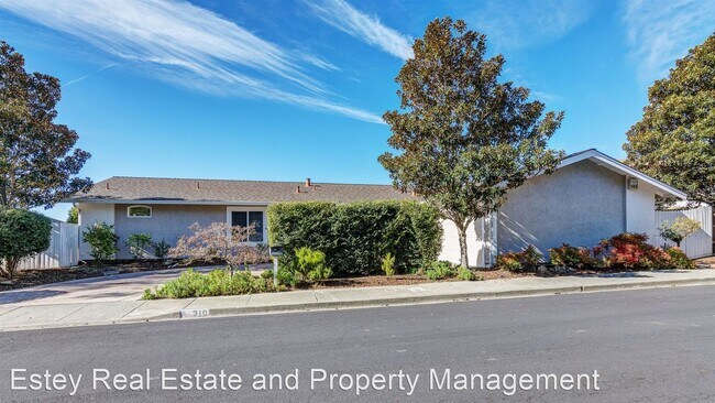 Foto del edificio - 3 br, 2 bath House - 310 Baker Court