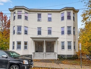 Building Photo - 114 Woodstock St
