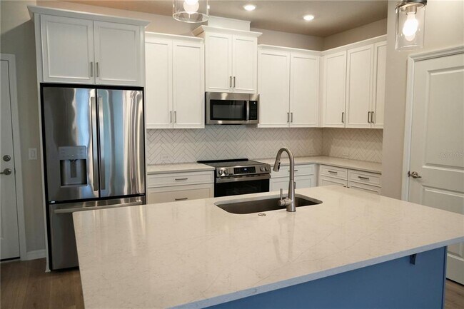 Foto del edificio - 4329 Roush Ave