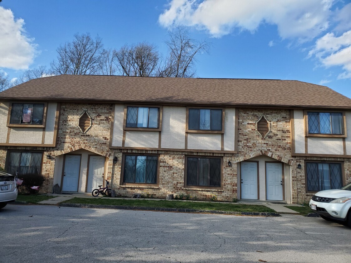 3120 Bethel Rd, Columbus, OH 43220 Townhome Rentals in Columbus OH