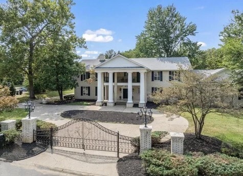 Building Photo - 8904 Ayrshire Ave