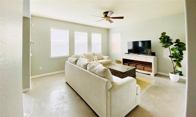 Foto del edificio - 14918 Havenvale Ln