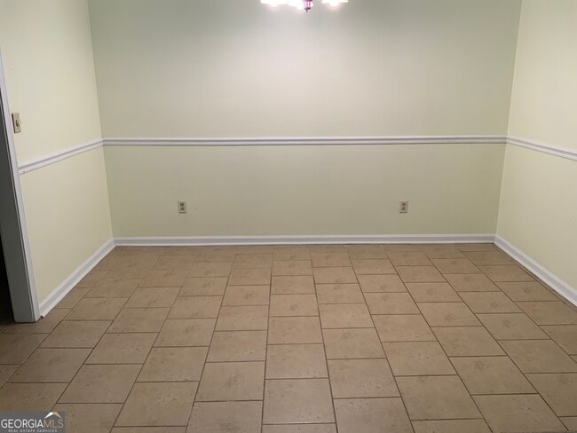 Building Photo - 8 Westridge Cir SW