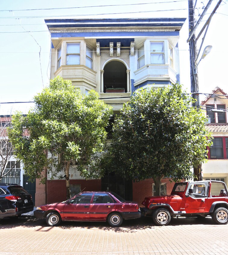 Foto del edificio - 1353-1357 Stevenson St