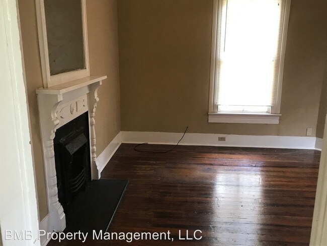 Foto del edificio - 3 br, 1 bath House - 1225 Grove Street