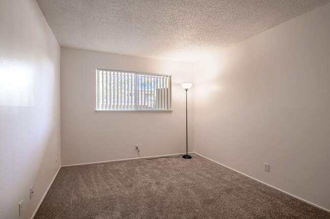 Interior Photo - Garden Club Apartments