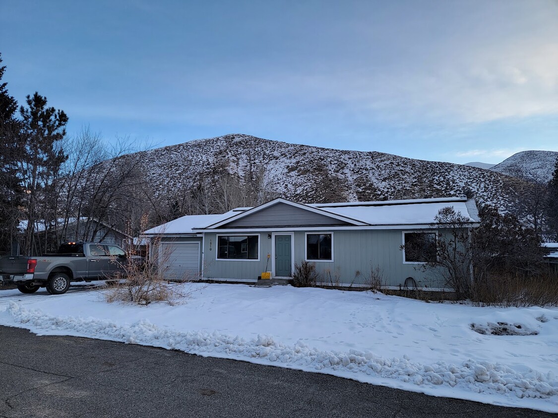 1510 Aspen Valley Dr, Hailey, ID 83333 House Rental in Hailey, ID