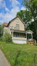 Building Photo - 110-110.5-1105 Wood St