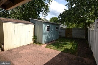 Building Photo - 75 Grand Dr