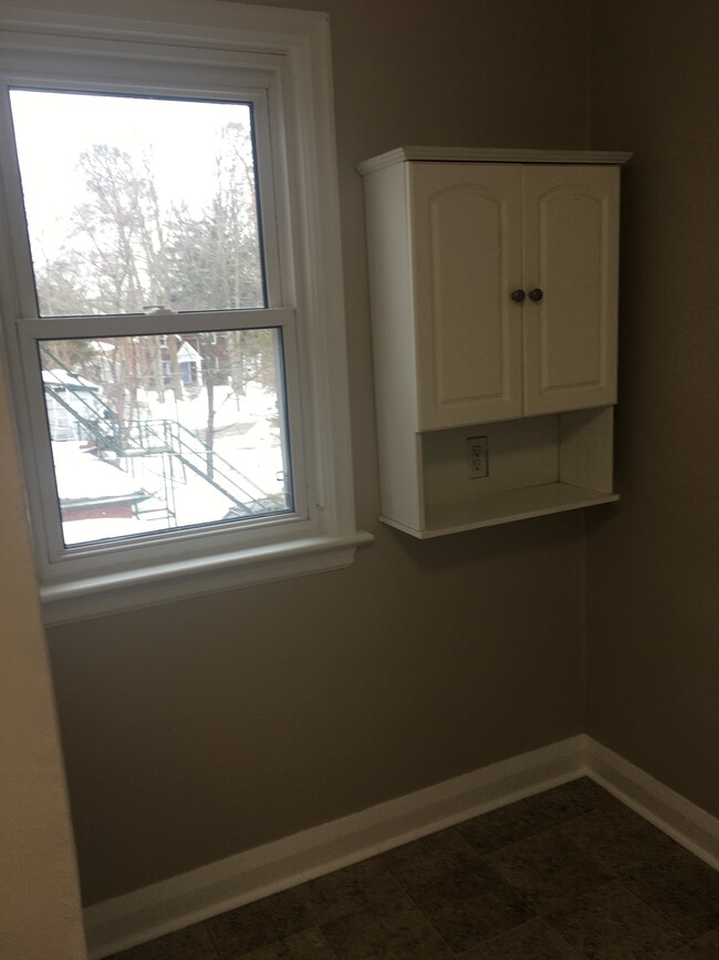 Kitchen View 1 - 305 Margaret Av