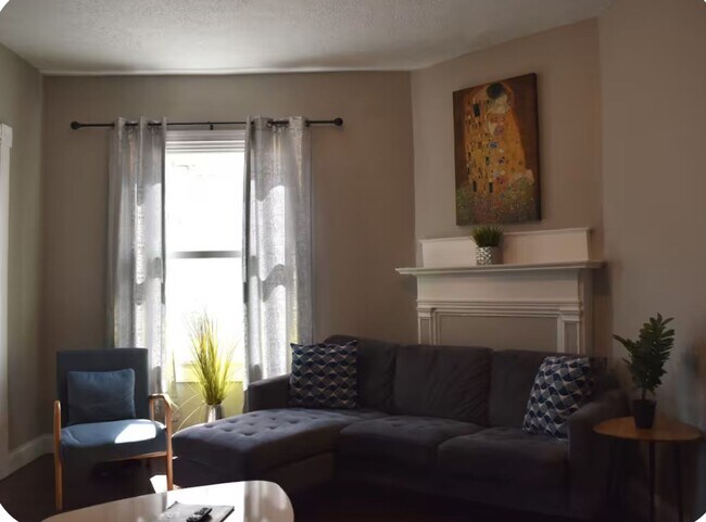 Foto del edificio - 7220 Meade St