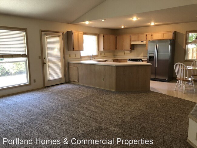Building Photo - 3 br, 2 bath House - 4469 SE Pennywood Drive