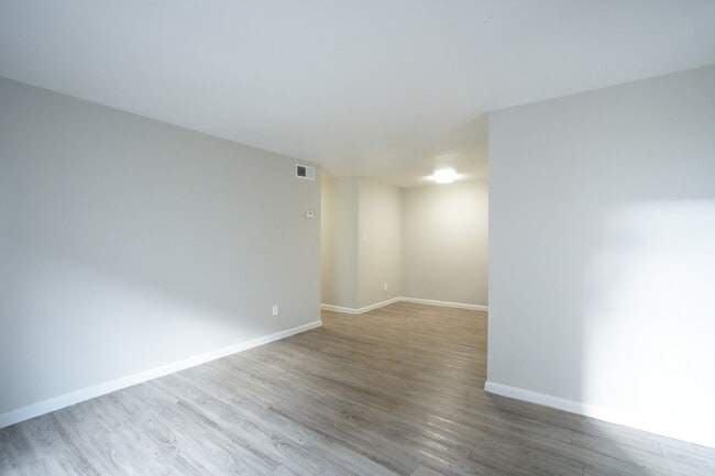 Building Photo - 12550 John F Kennedy Blvd