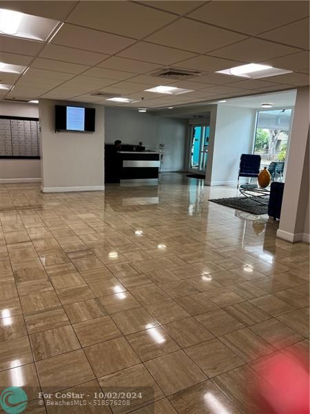 Foto del edificio - 919 Hillcrest Dr