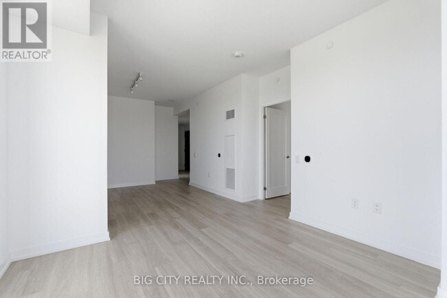 Building Photo - 9751 Markham Rd