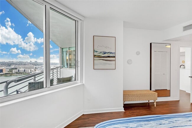 Building Photo - 335 S Biscayne Blvd