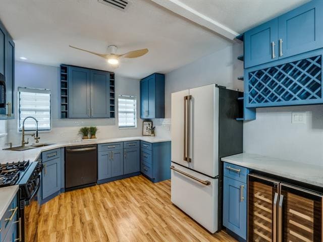 Foto del edificio - 5739 Ellsworth Ave