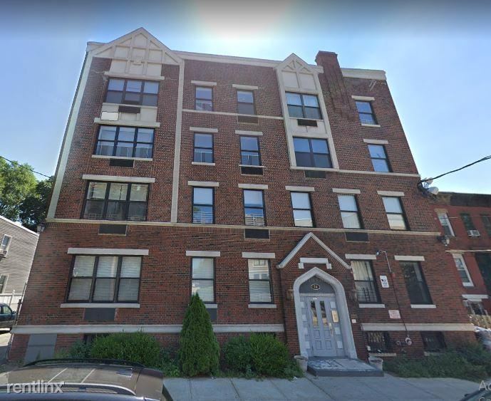 Primary Photo - 14 Park St