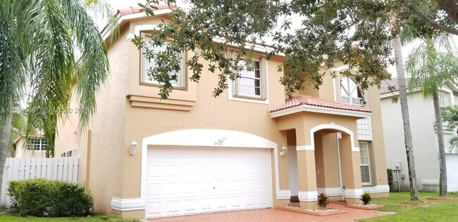 Foto del edificio - 2420 NW 137th Terrace